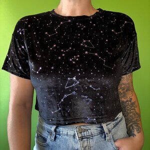 Cropped Hot Topic Velvet Galaxy Stars Constellation Shirt / Medium / Never Worn